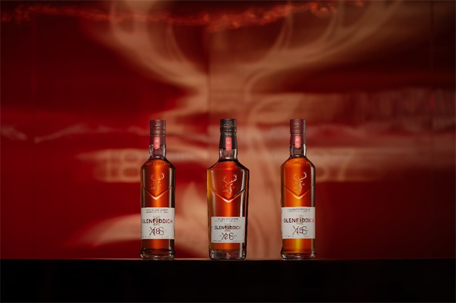 深邃本色，层层尽现—— 格兰菲迪XS双雪莉桶系列全球揭幕之夜