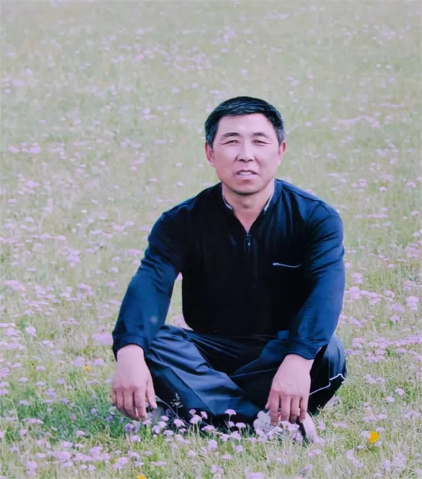 002.jpg 002.jpg